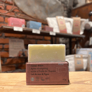 Après-shampoing solide à l'huile de chanvre parfumé Lait de Coco Figue